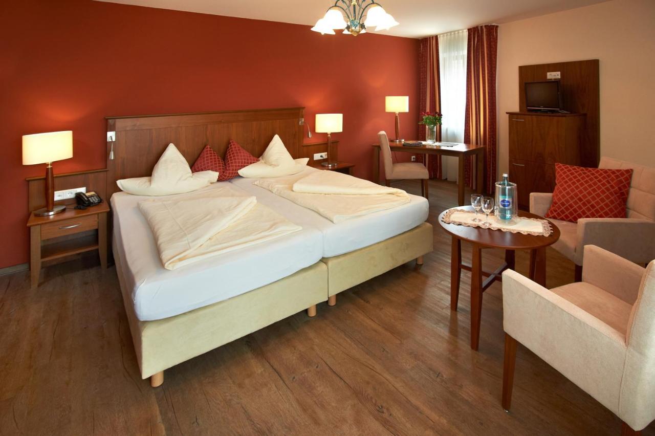 Hotelgasthof Zur Sonne Bad Gögging Екстериор снимка